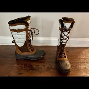 The North Face Shellista Lace Boots Snow Shoes (7, Brown)